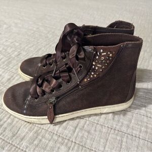Ugg Blaney Crystal Brown Suede High-Top Sneakers with Studded Detail Sz 8